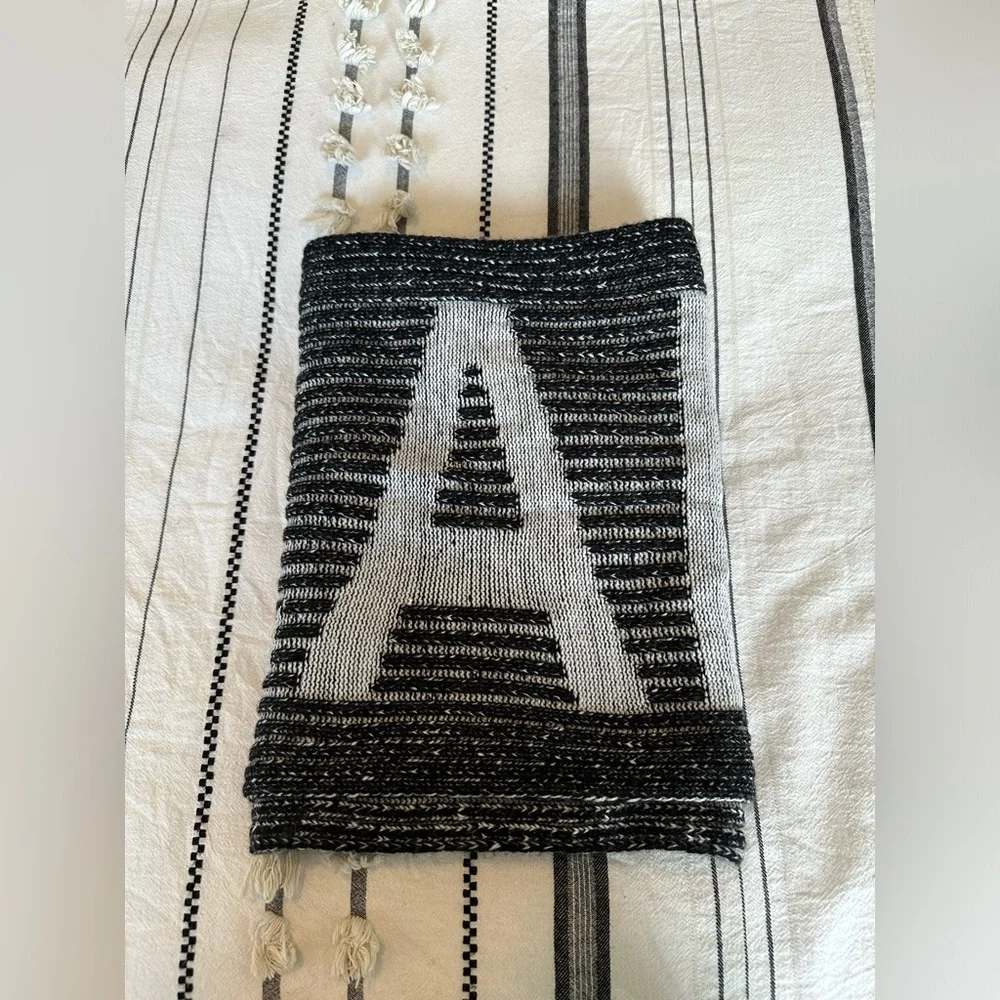 Calvin Klein Scarf - Picture 10 of 10